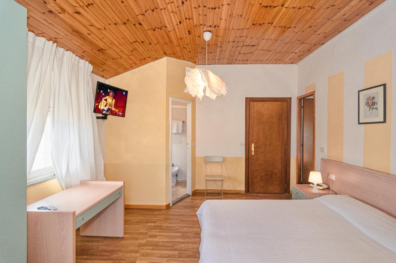 Albergo Villa Gradita 马尔米堡 外观 照片