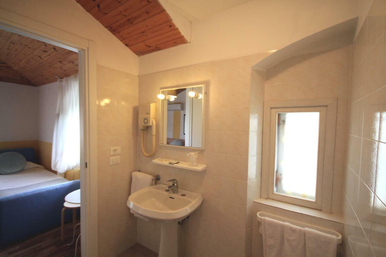 Albergo Villa Gradita 马尔米堡 外观 照片